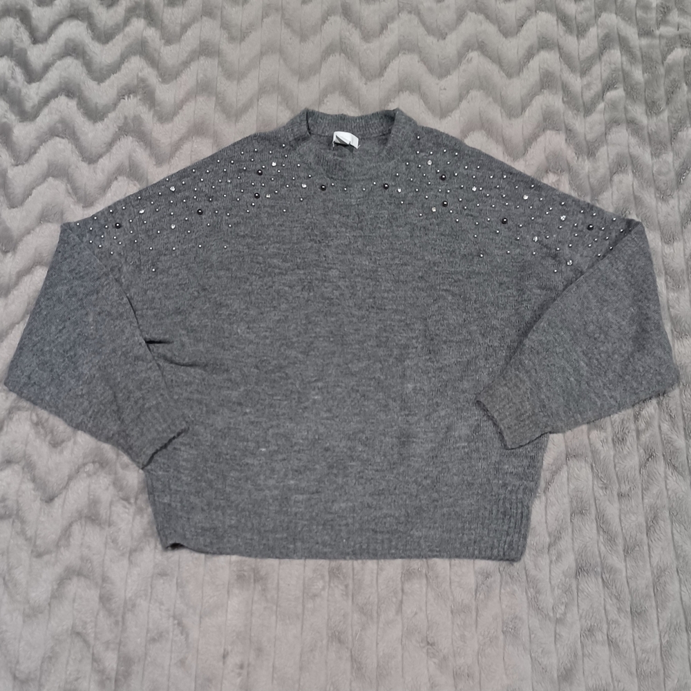 H&M Womens Size M Gray Long Sleeve Wool Blend Embellished Crewneck Sweater